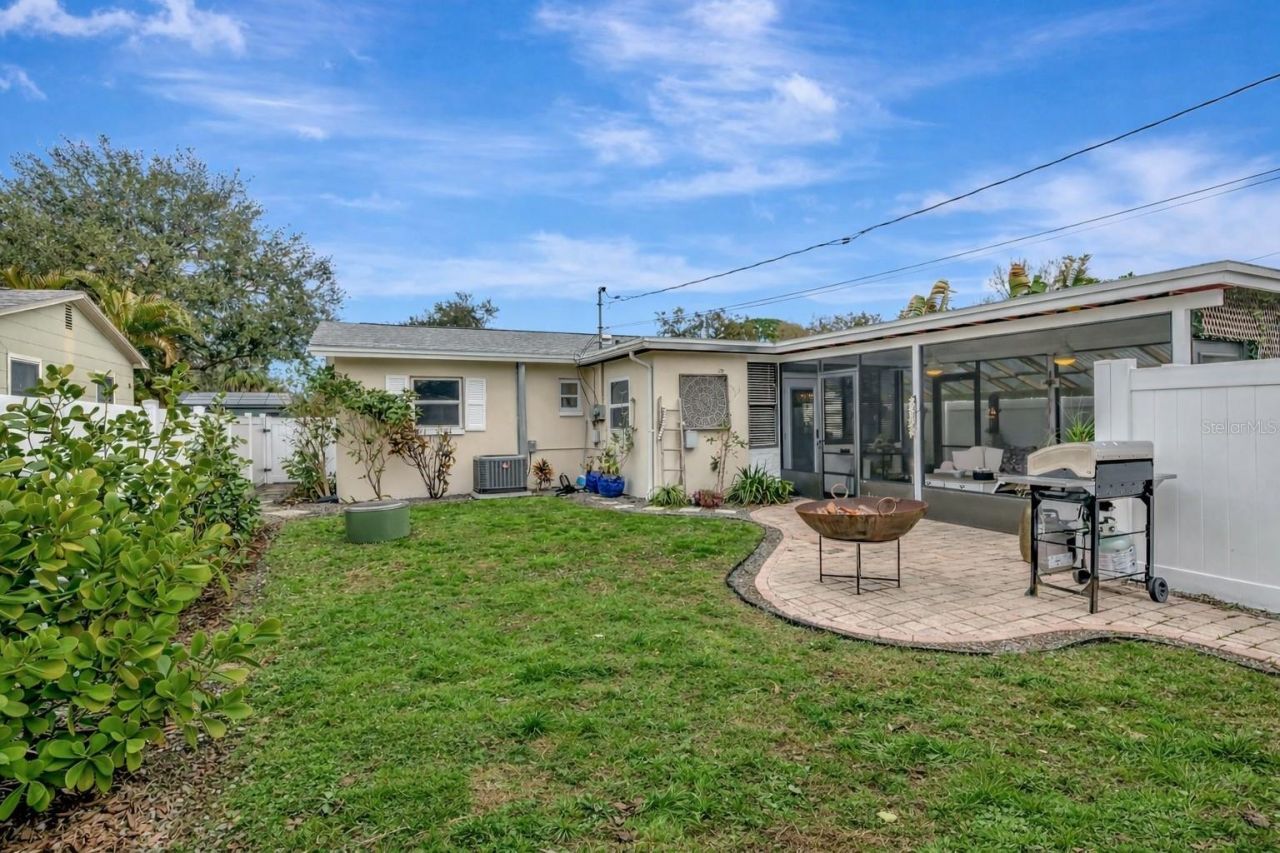 842 53rd Terrace N, Saint Petersburg, FL 33703 Photo