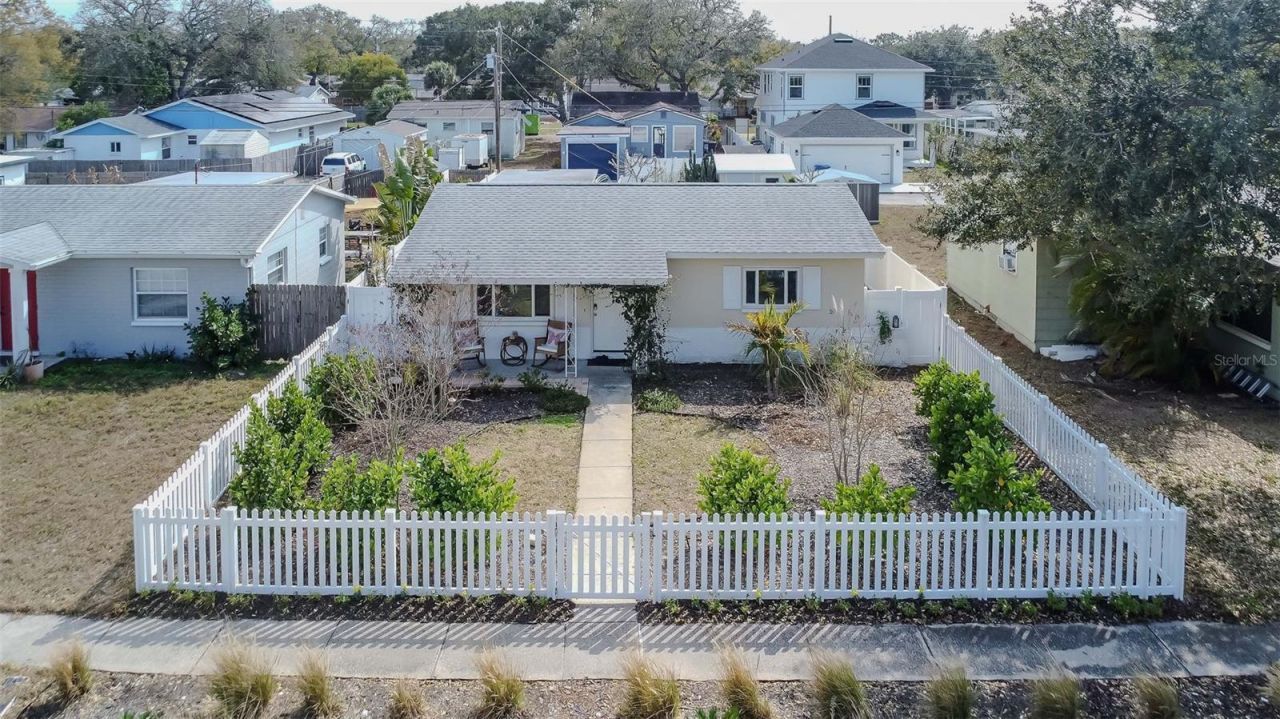 842 53rd Terrace N, Saint Petersburg, FL 33703 Photo