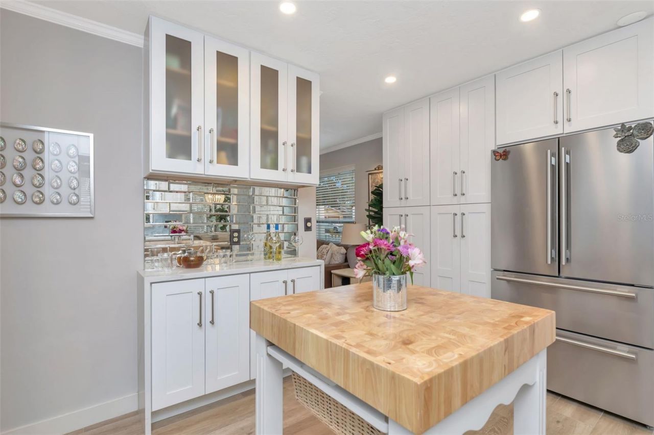 842 53rd Terrace N, Saint Petersburg, FL 33703 Photo