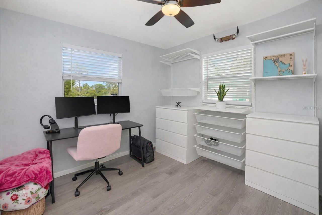 851 53rd Terrace N, Saint Petersburg, FL 33703 Photo