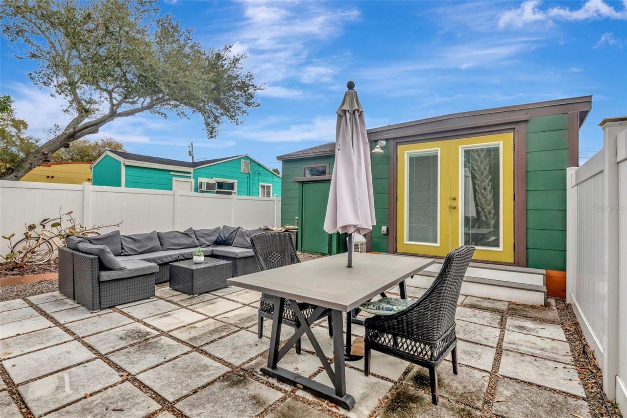 851 53rd Terrace N, Saint Petersburg, FL 33703 Photo