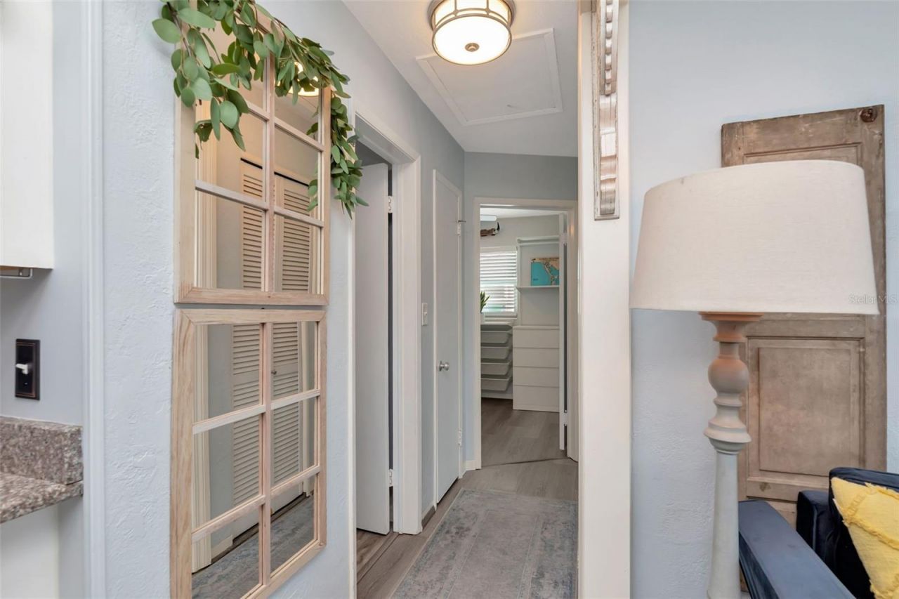 851 53rd Terrace N, Saint Petersburg, FL 33703 Photo