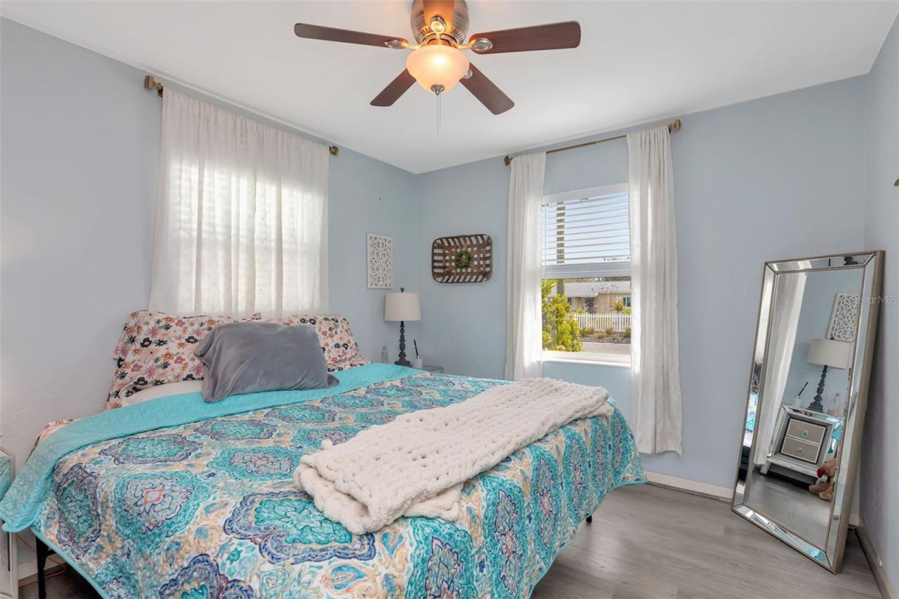 851 53rd Terrace N, Saint Petersburg, FL 33703 Photo