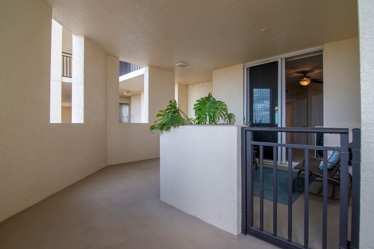 5823 Bowen Daniel Drive , Unit 604, Tampa, FL 33616 Photo