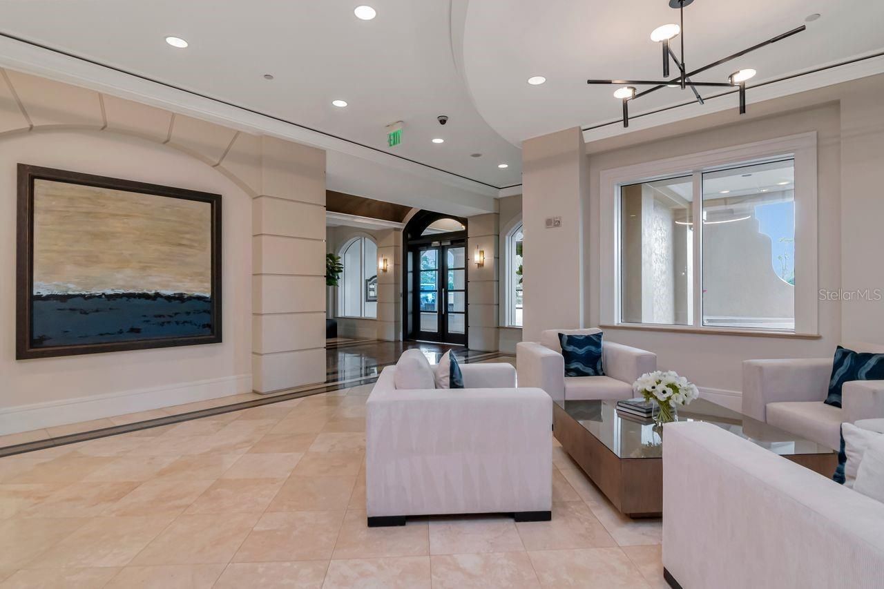 5823 Bowen Daniel Drive , Unit 604, Tampa, FL 33616 Photo