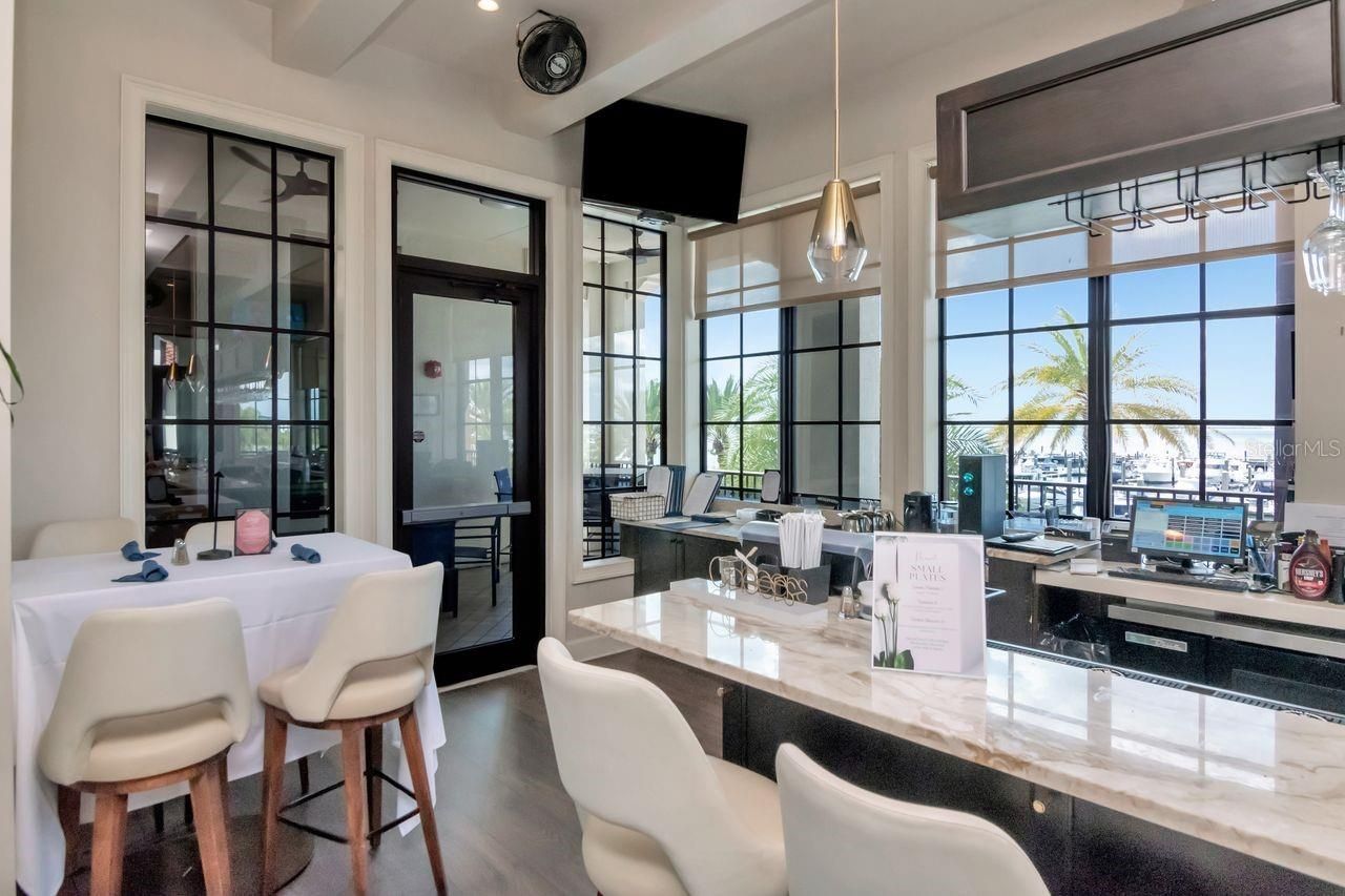 5823 Bowen Daniel Drive , Unit 604, Tampa, FL 33616 Photo