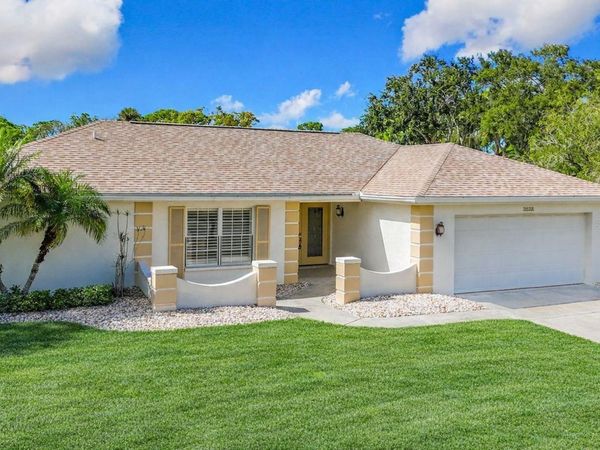 3522 FERNDELL, SARASOTA, FL 34235