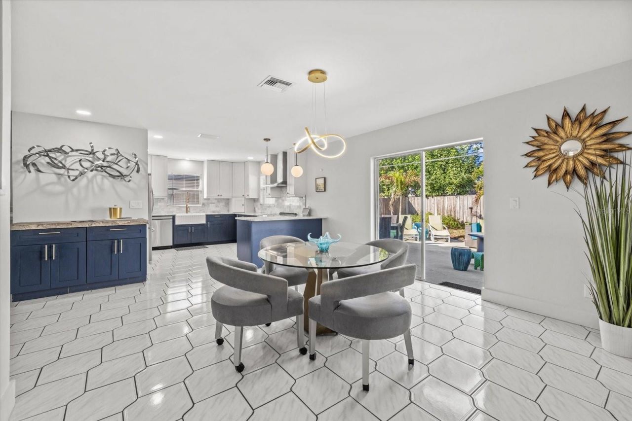 2000 58th Street N, Saint Petersburg, FL 33710 Photo