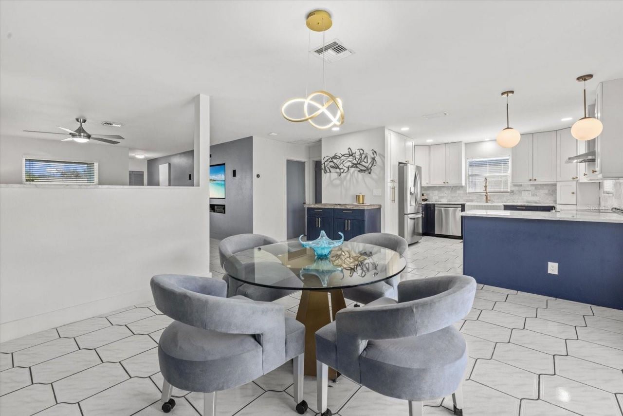 2000 58th Street N, Saint Petersburg, FL 33710 Photo