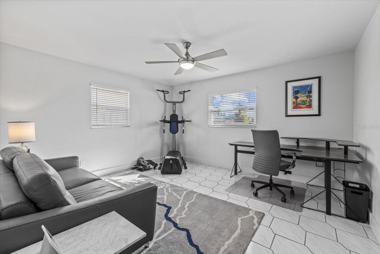 2000 58th Street N, Saint Petersburg, FL 33710 Photo