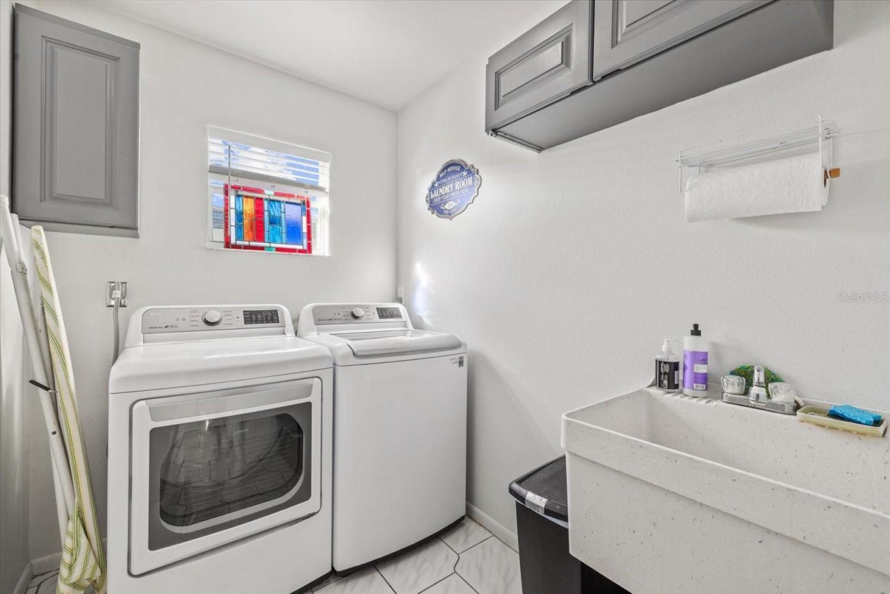 2000 58th Street N, Saint Petersburg, FL 33710 Photo