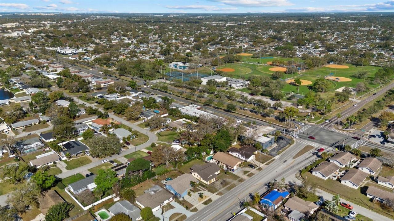 2000 58th Street N, Saint Petersburg, FL 33710 Photo