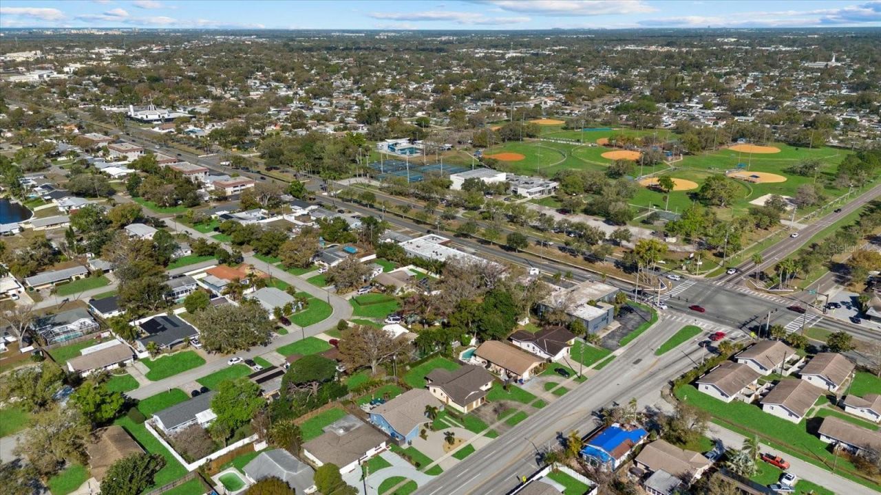 2000 58th Street N, Saint Petersburg, FL 33710 Photo