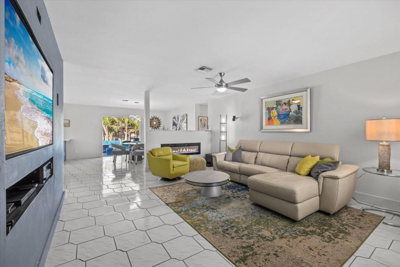 2000 58th Street N, Saint Petersburg, FL 33710 Photo