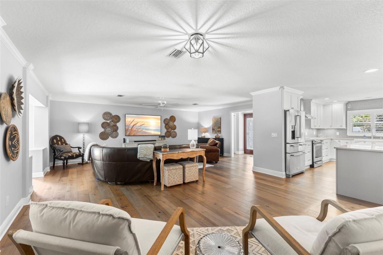 11 Birdie Lane, Palm Harbor, FL 34683 Photo