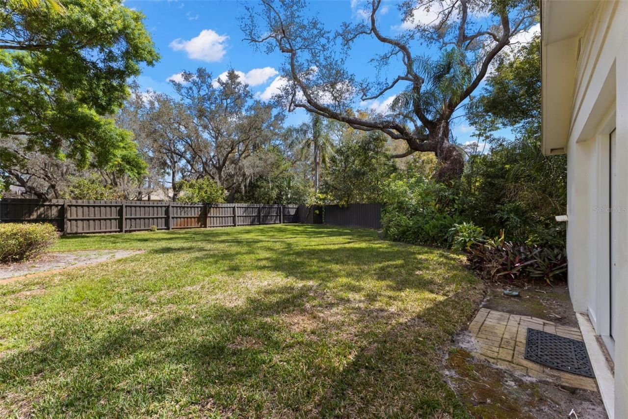 11 Birdie Lane, Palm Harbor, FL 34683 Photo