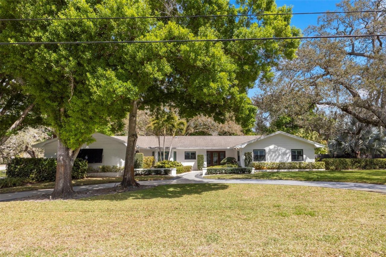 11 Birdie Lane, Palm Harbor, FL 34683 Photo