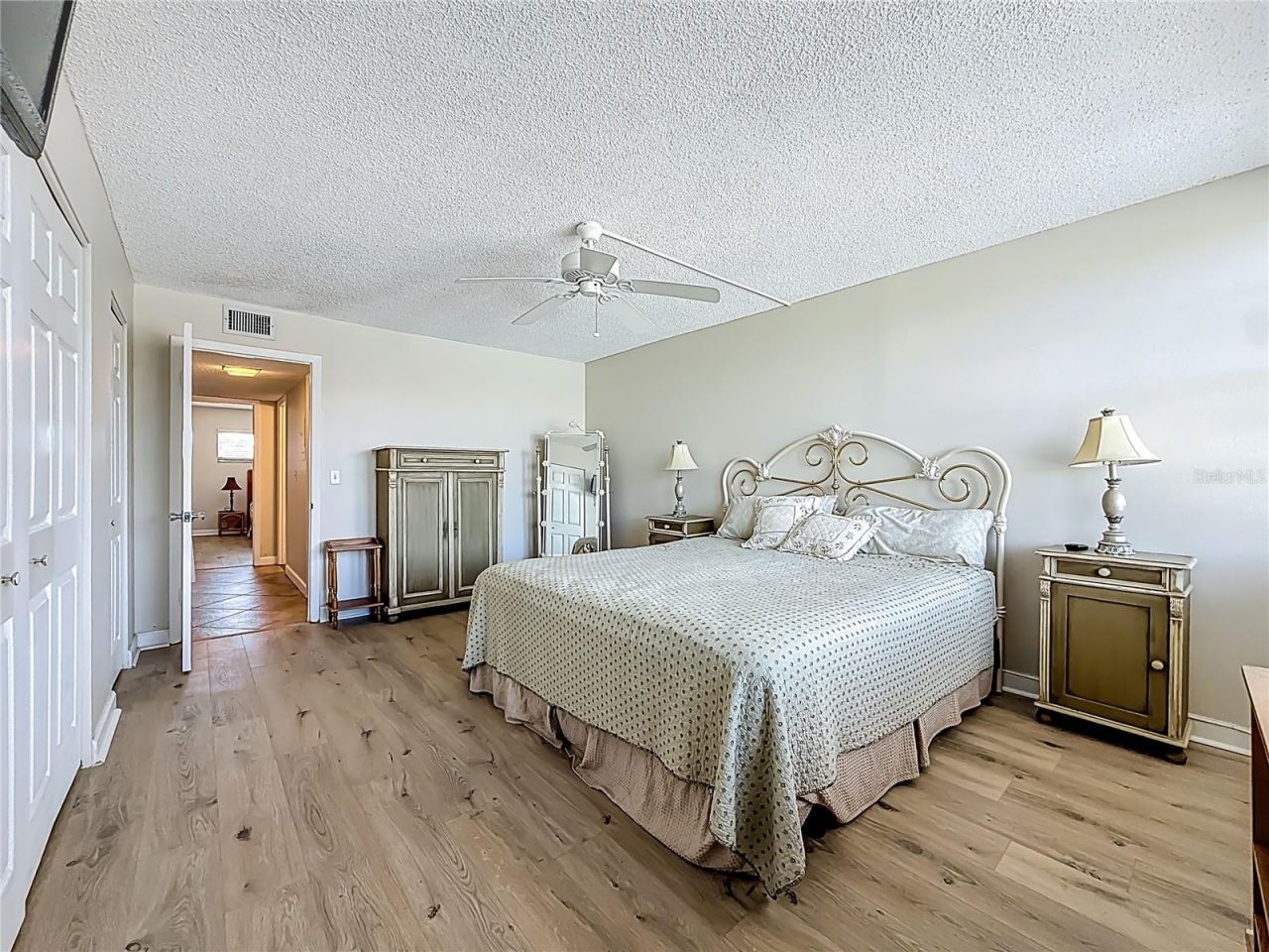 7401 Bay Island Drive S, Unit 232, South Pasadena, FL 33707 Photo