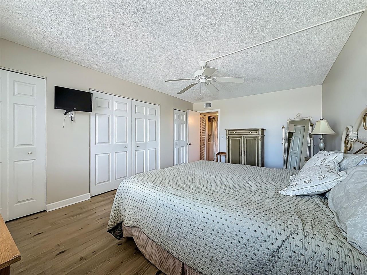 7401 Bay Island Drive S, Unit 232, South Pasadena, FL 33707 Photo