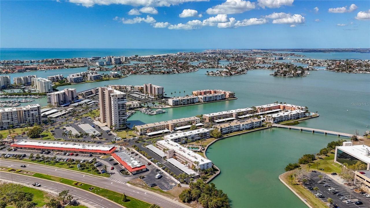 7401 Bay Island Drive S, Unit 232, South Pasadena, FL 33707 Photo