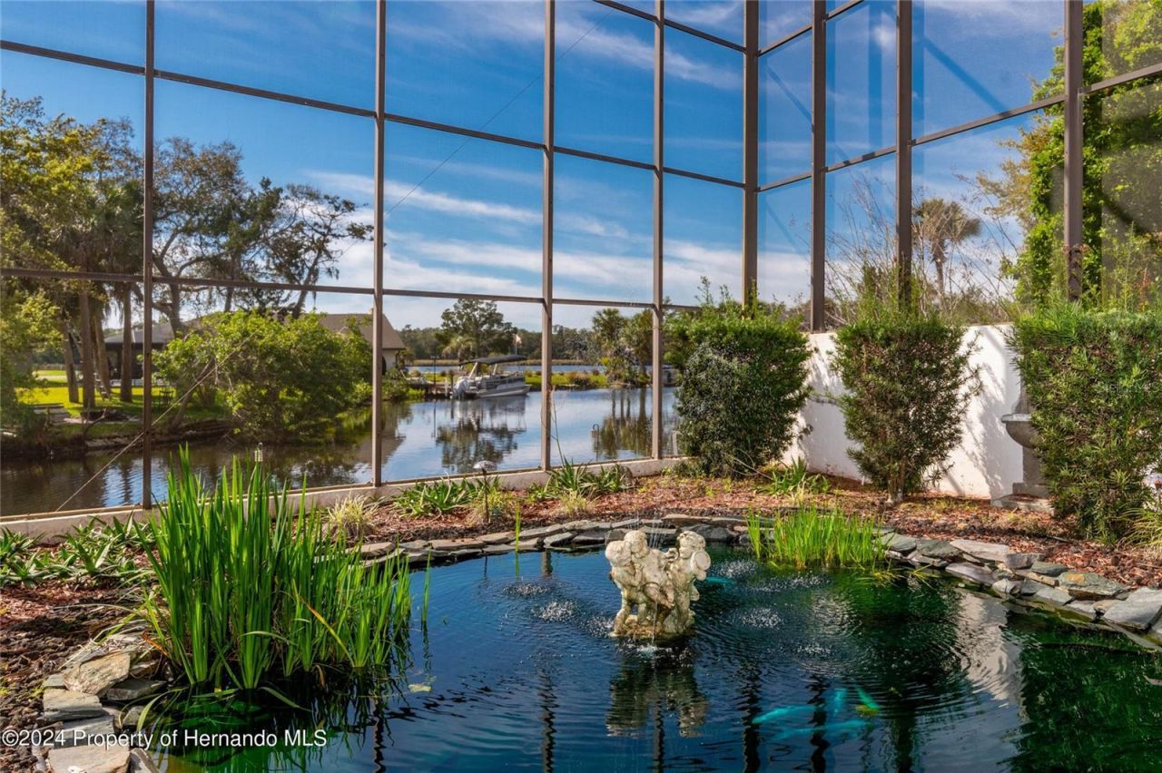 11915 W Riverhaven Drive, Homosassa, FL 34448 Photo