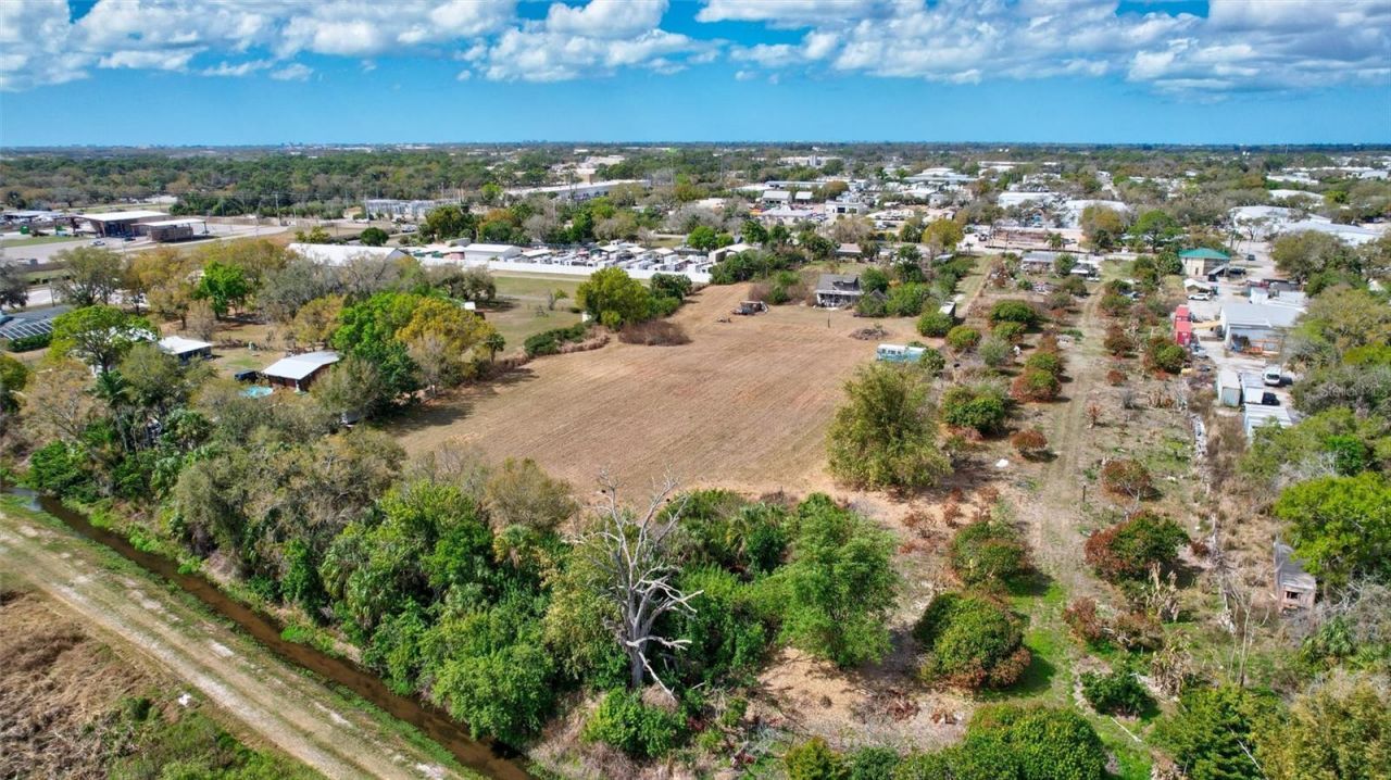 6115 33rd Street E, Bradenton, FL 34203 Photo