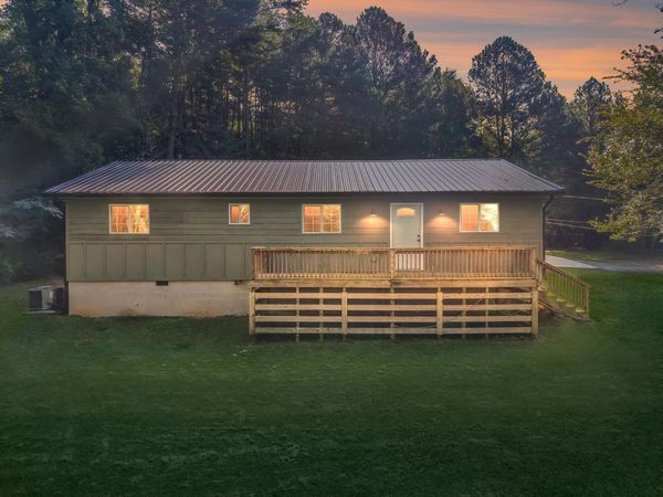 1121 Arnold Road , Rock Spring, GA 30739