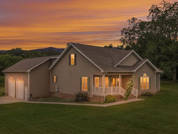 292 District Line Road , Trenton, GA 30752