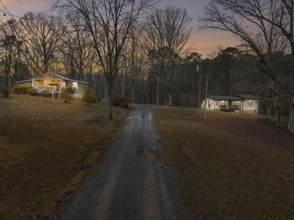 457 NE Stacy Road , Dalton, GA 30721