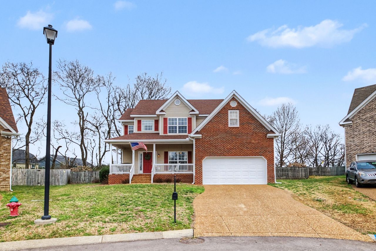 4012 Farmville Ct, Spring Hill, TN 37174 Main Photo