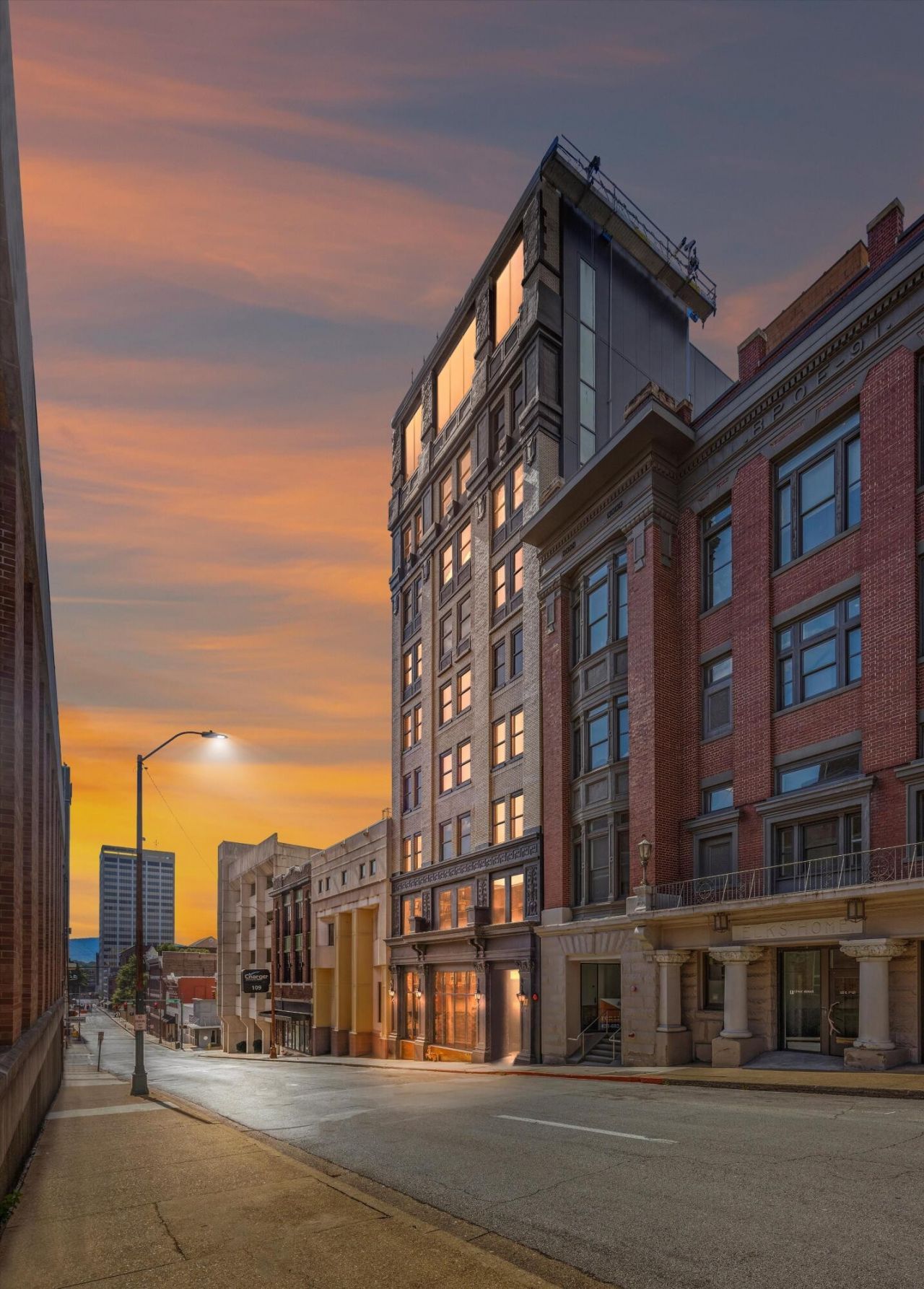 117 E 7th Street, Unit 202-A, Chattanooga, TN 37402 Main Photo