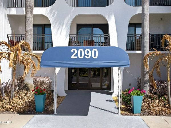 2090 N Atlantic Avenue, Unit Ph 1, Cocoa Beach, FL 32931