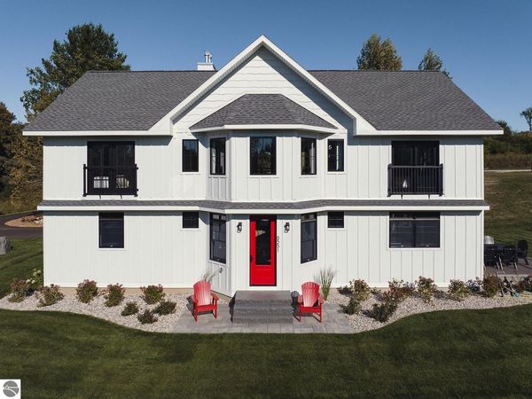 6551 Huntsman Drive, Williamsburg, MI 49690