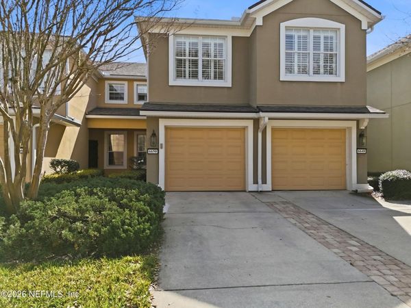 6650 WHITE BLOSSOM Circle, Unit 32C, Jacksonville, FL 32258