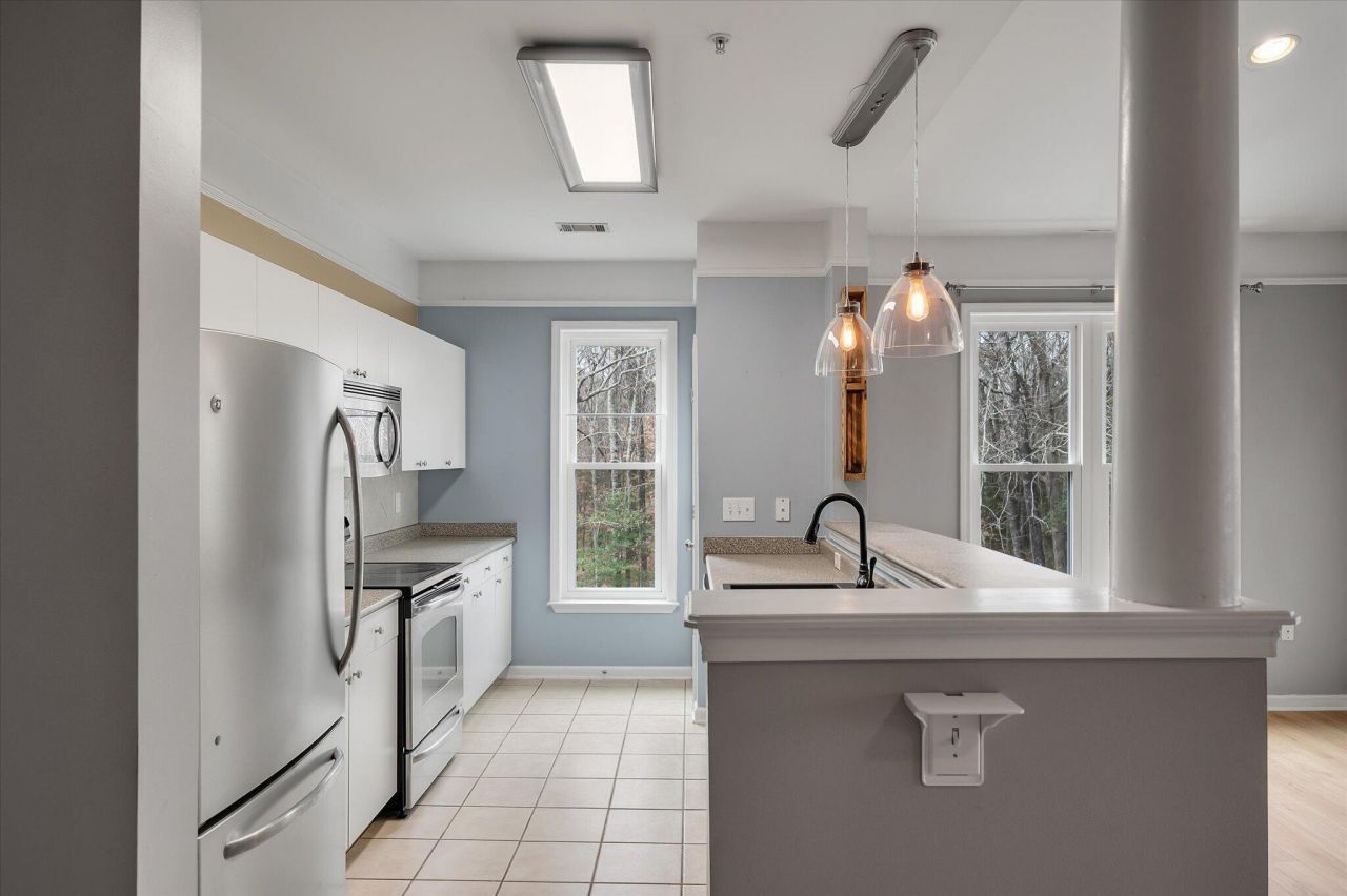 2632 Egret Crest Lane Photo 11