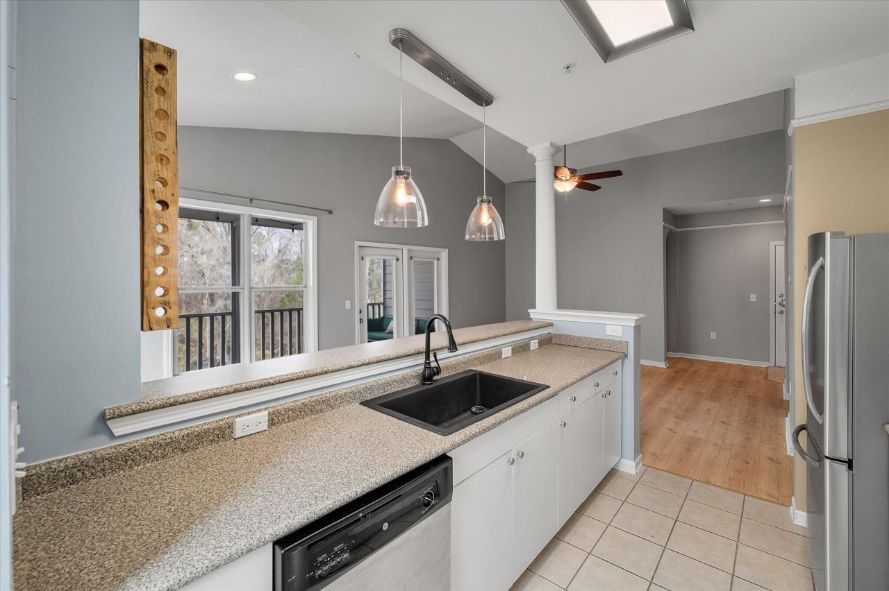 2632 Egret Crest Lane Photo 13