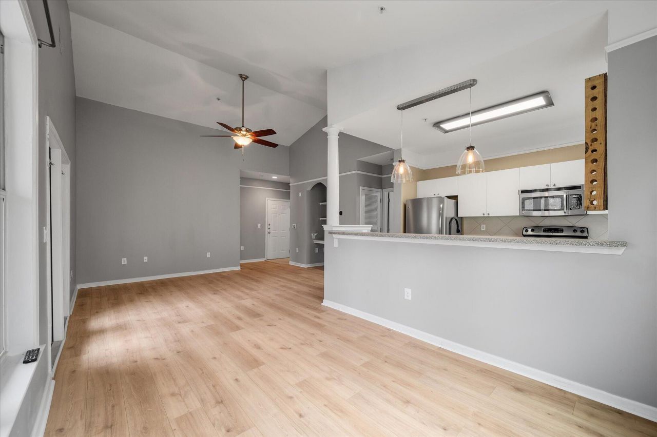 2632 Egret Crest Lane Photo 14