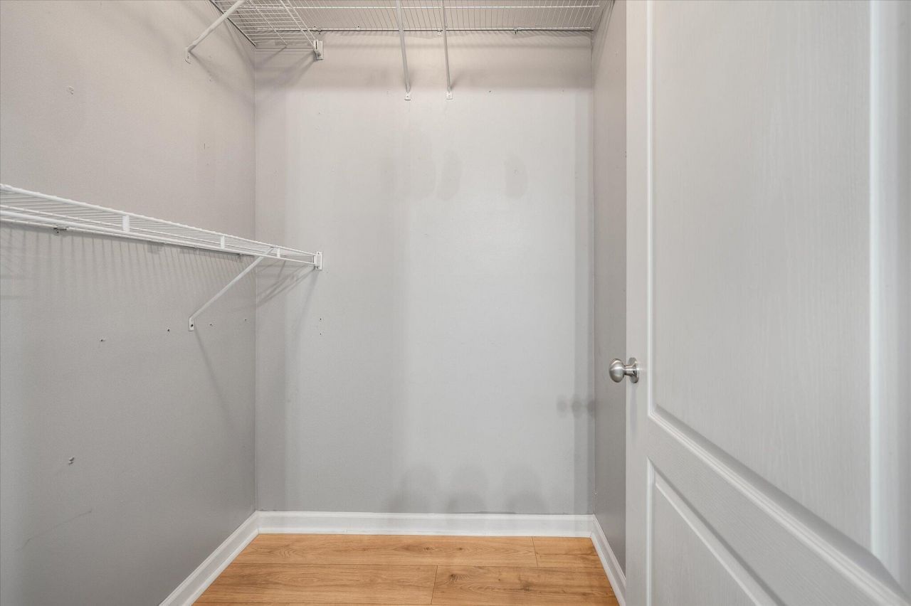 2632 Egret Crest Lane Photo 19