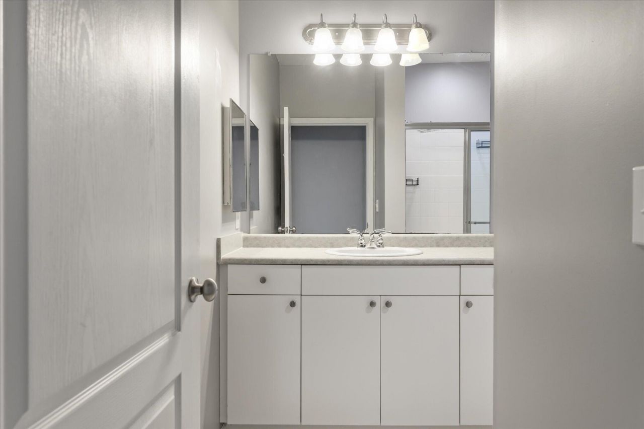 2632 Egret Crest Lane Photo 23