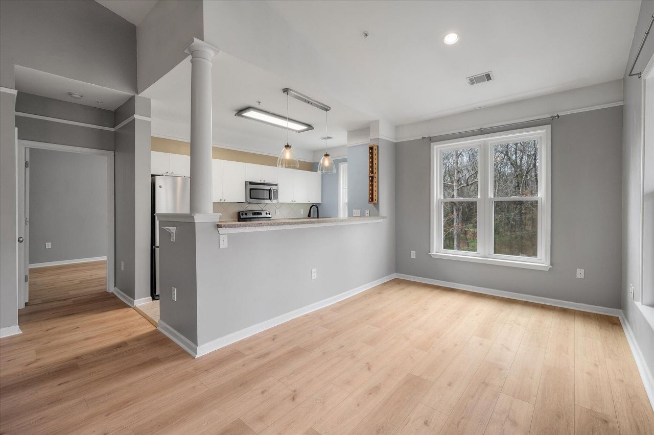 2632 Egret Crest Lane Photo 8