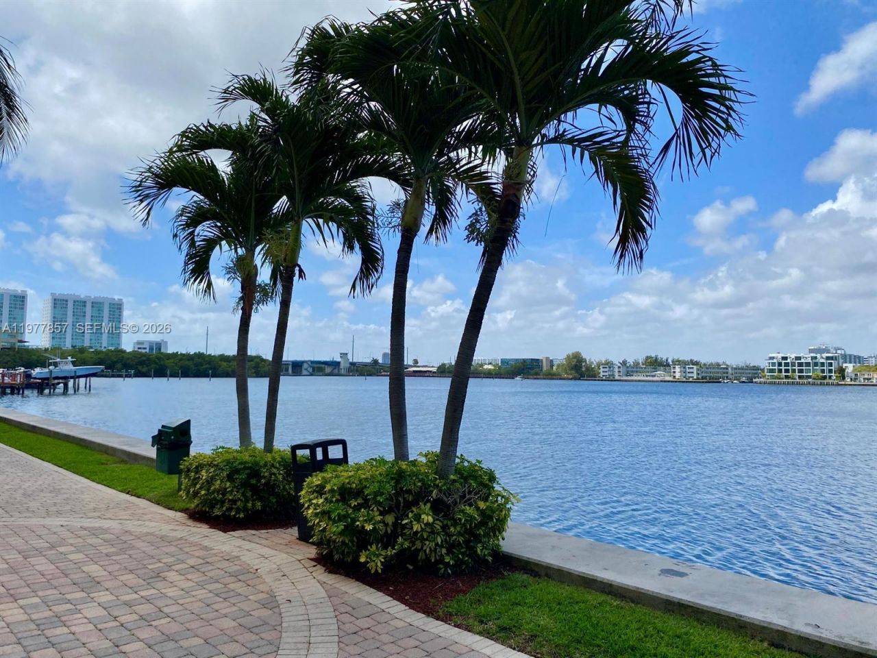 17100 N Bay Rd, Unit 1810, Sunny Isles Beach, FL 33160 Photo