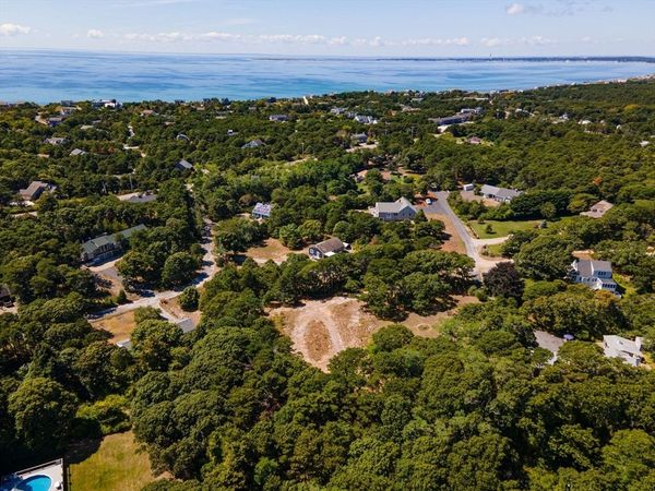 7 Arrowhead Farm Rd, Truro, MA 02652