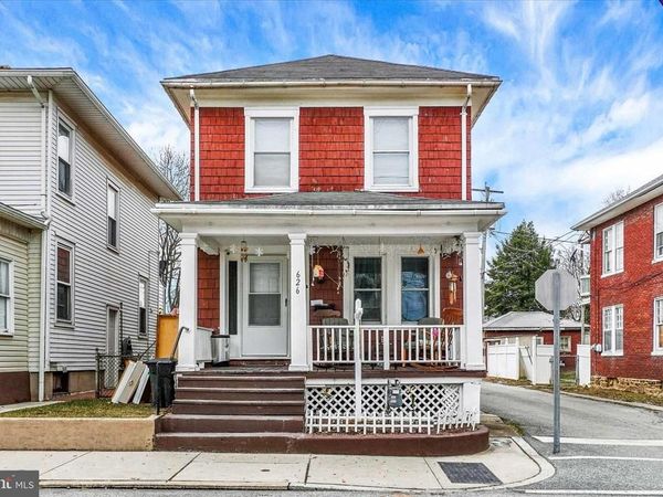 626 S PERSHING AVENUE, YORK, PA 17401