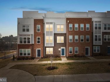 19738 PEACH FLOWER TERRACE , ASHBURN, VA 20147