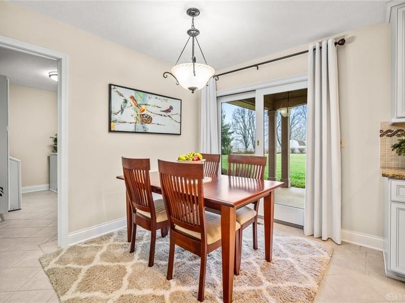 2833 Emerald Way, Clearcreek Township, OH 45068 Photo 16