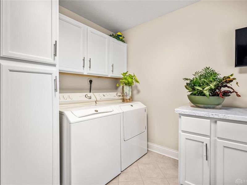 2833 Emerald Way, Clearcreek Township, OH 45068 Photo 18