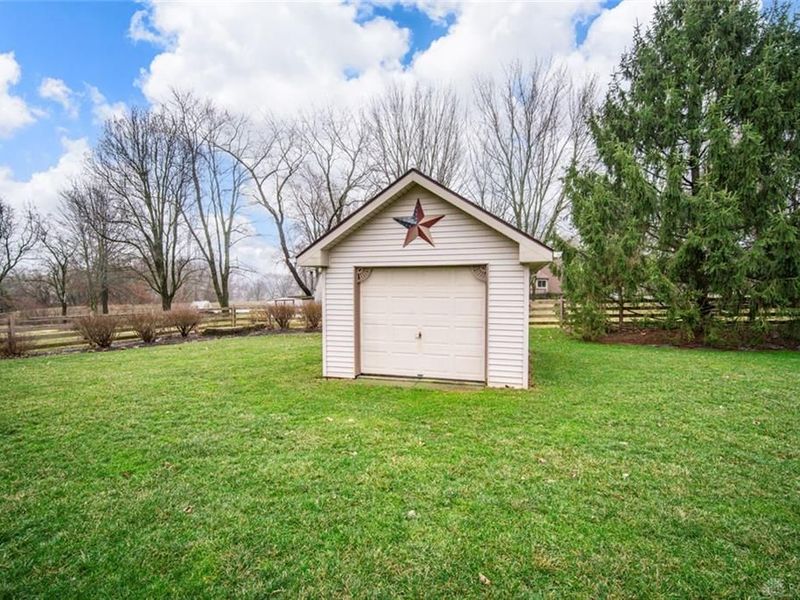 2833 Emerald Way, Clearcreek Township, OH 45068 Photo 29