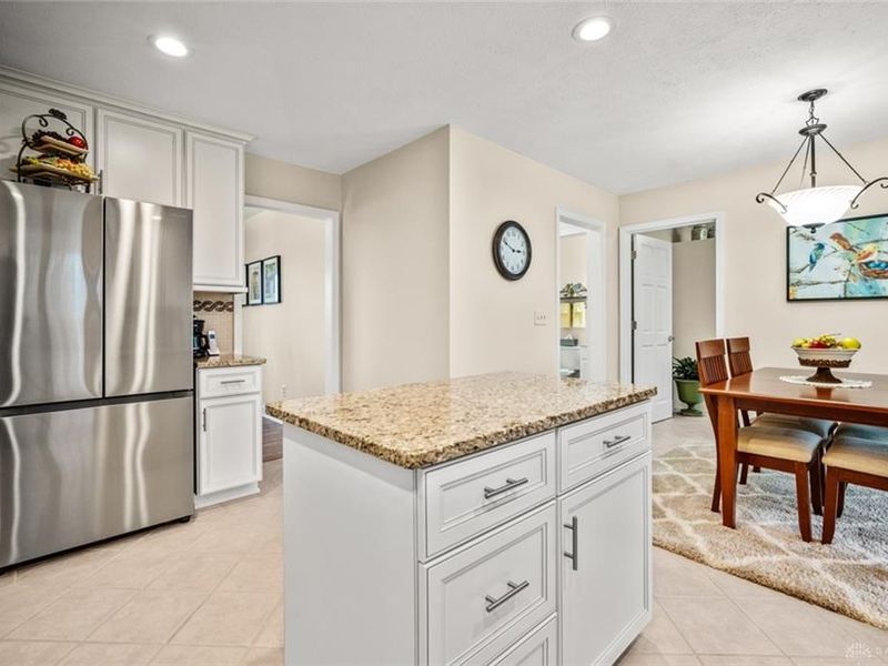 2833 Emerald Way, Clearcreek Township, OH 45068 Photo 7