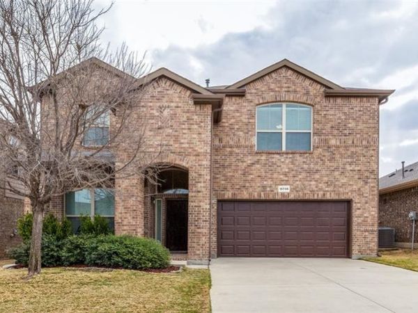 15748 Prairie Grass Lane, Fort Worth, TX 76177