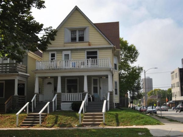 2865 N Cramer STREET N, Unit 2867, Milwaukee, WI 53211